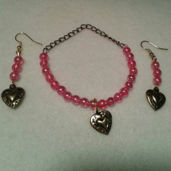 Bracelet & Earring Set, Pink and Hearts.