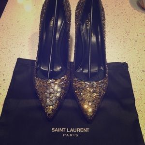BRAND NEW YSL HEELS!!! 👠