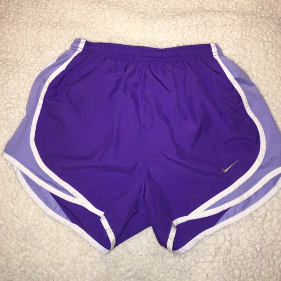 Nike shorts - Picture 3 of 4