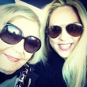 Meet your Posher, Dayna