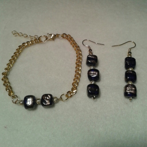 Dark Blue and Gold Bracelet & Earrings Set
