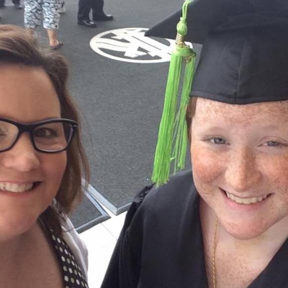 Meet your Posher, Debbie - Picture 1 of 1