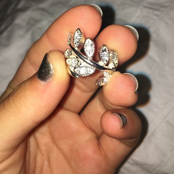 Feather Ring