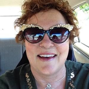 Meet your Posher, Sheila