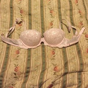 VS Pink date bra