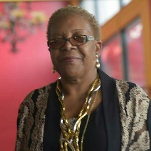 Meet your Posher, Carroll