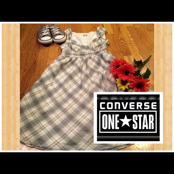❌SOLD❌CONVERSE ONE STAR DRESS - Picture 2 of 4
