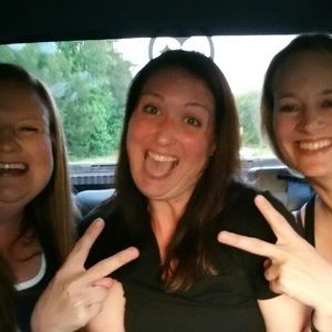 Meet your Posher, Stephany