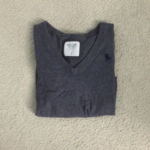 A&F Vneck sweater