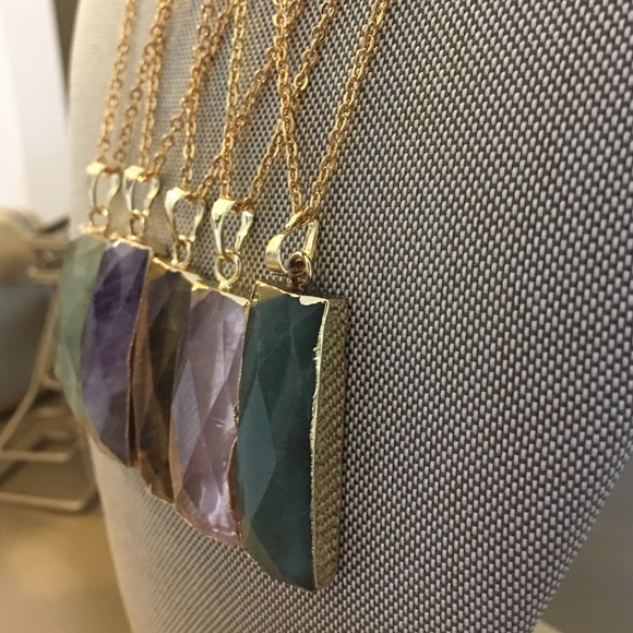 💥SALE 24 KARAT PLATED NATURAL STONE PENDANT - Picture 3 of 4