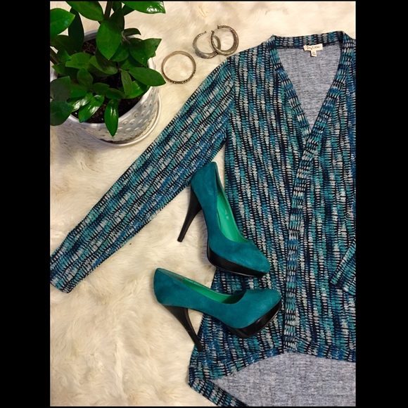 Cardigan - Picture 2 of 3