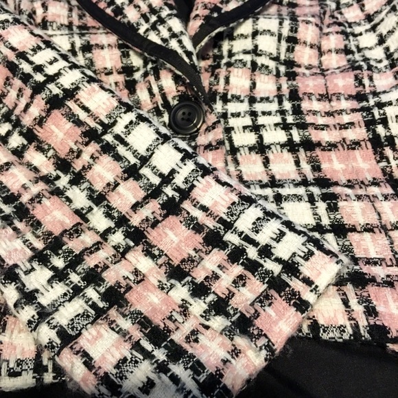 Tweed jacket - Picture 2 of 4