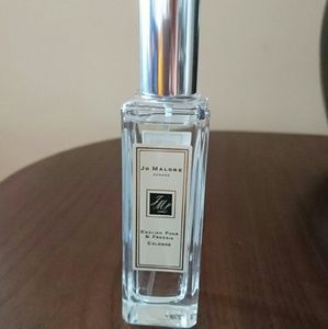 Jo Malone English pear & freesia