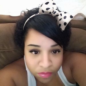 Meet your Posher, Nicky