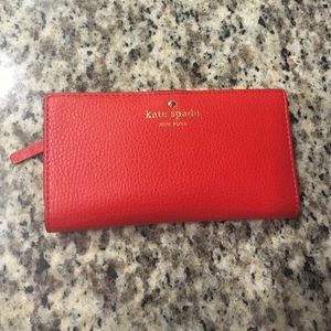 *last chance sale* Kate Spade Wallet