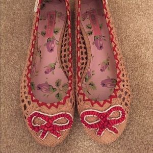 Betsey Johnson rattan flats