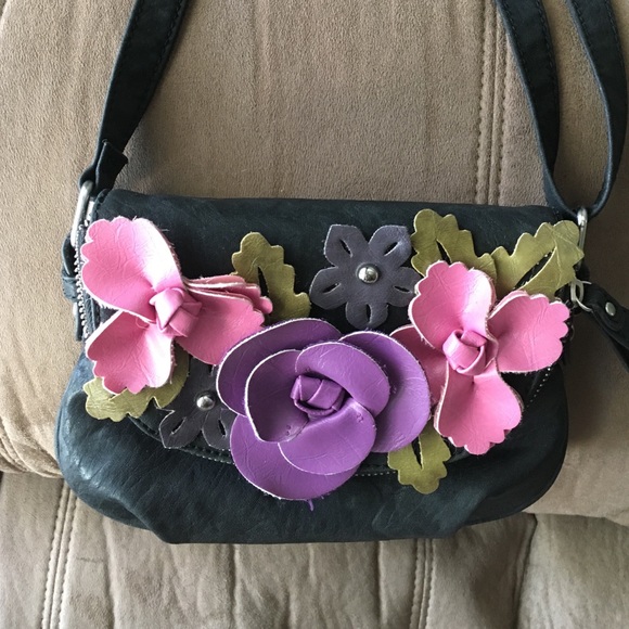 Little leather purse by Liz Soto Handbags