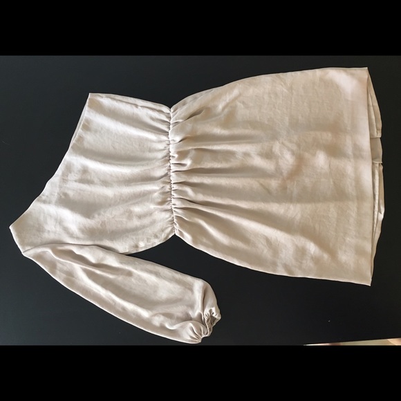 *Must go- SALE* Beautiful rose color dress - Picture 2 of 2