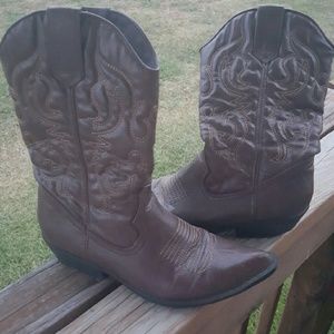 Cowboy boots -perfect for summer!
