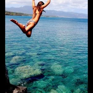 Meet your Posher, Bella