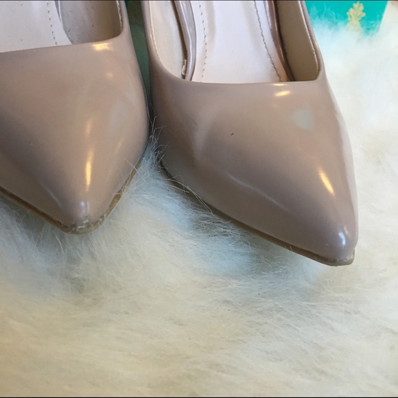 Charlotte Russe Shoes - 9 Nude Pointed Toe Pumps Charlotte Russe Shoes - 9 Nude Pointed Toe Pumps