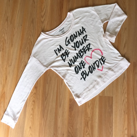American Eagle lightweight & soft sweatshirt