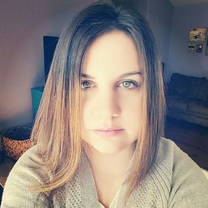 Meet your Posher, Lacye