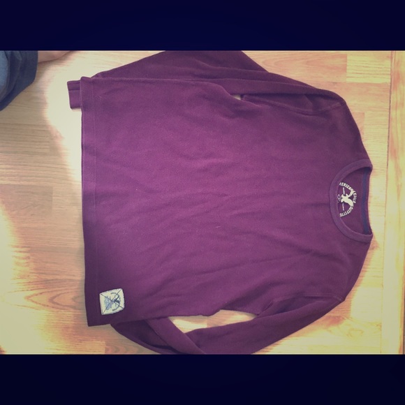 American Eagle shirt