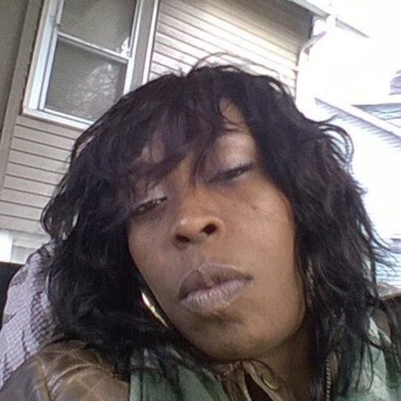 Meet your Posher, Cee