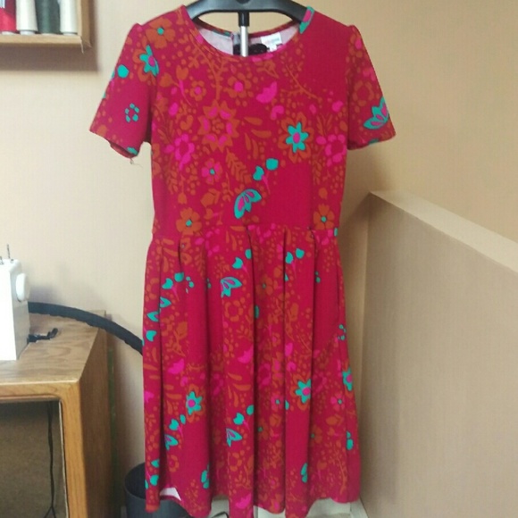 Lularoe Amelia dress size XL