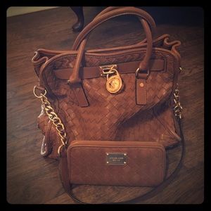 Authentic Michael Kors Quilted Satchel Bag/Wallet