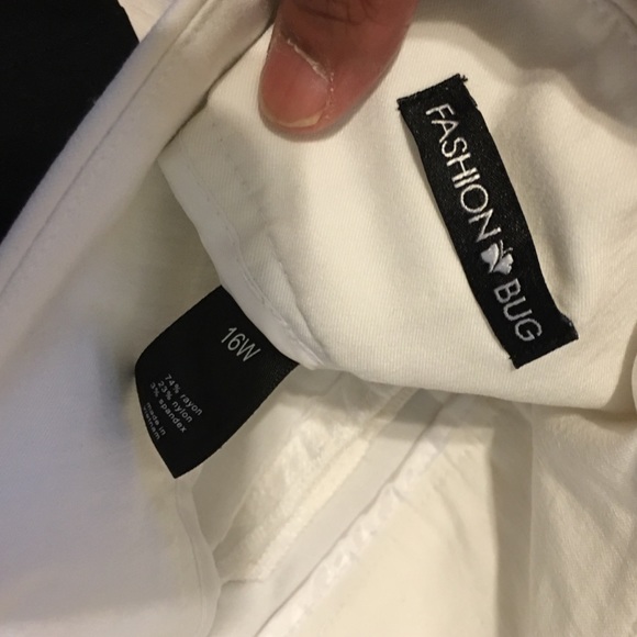 Capris - Picture 3 of 3