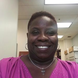 Meet your Posher, Marie