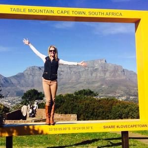 Meet your Posher, Nicole