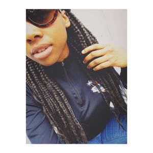 Meet your Posher, Ebony