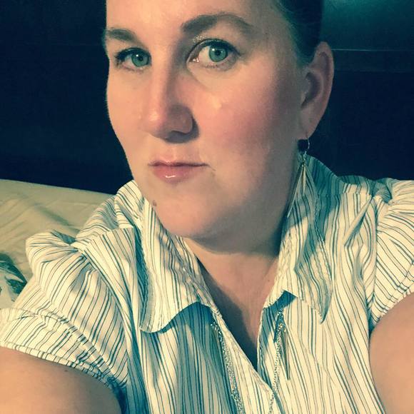 Meet your Posher, Sandra - Picture 1 of 1
