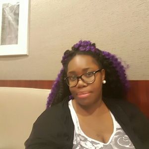 Meet your Posher, Quinae