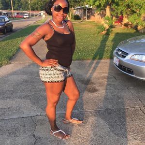 Meet your Posher, Brittne