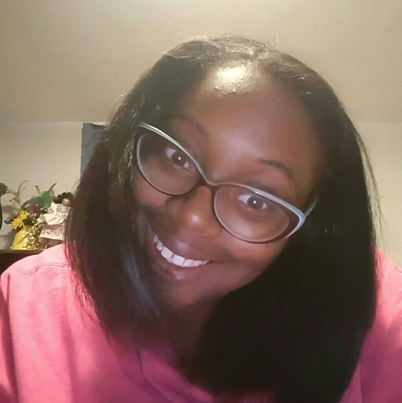 Meet your Posher, Maya - Picture 1 of 1