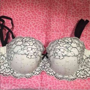 VS 32D Dream Angels bra with rhinestones