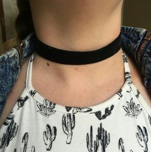 3/4" Black Velvet Choker