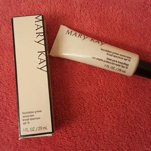 Mk Foundation Primer Sunscreen Broad Spectrum