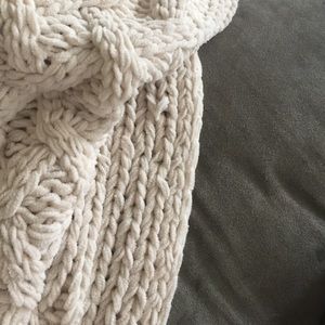 Meet your Posher, Laura lee