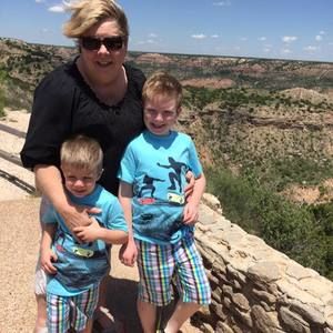 Meet your Posher, Paula