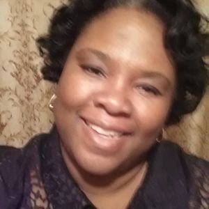 Meet your Posher, Zandra