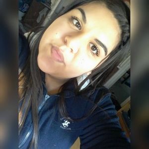 Meet your Posher, Yesenia