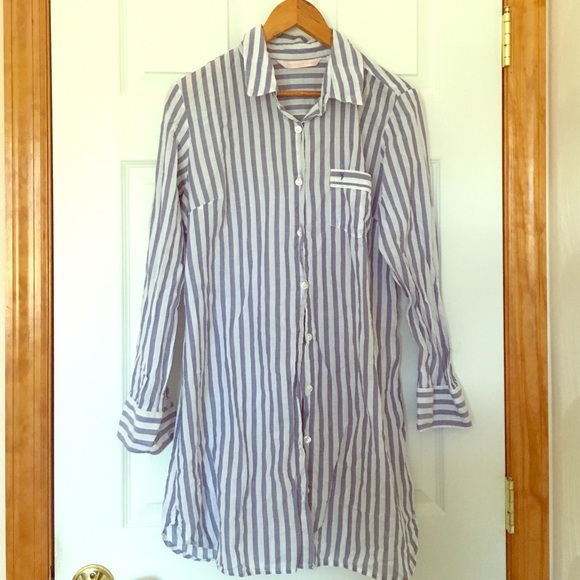 Victoria's Secret Tops - Victoria's Secret Night Shirt❤️