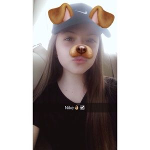 Meet your Posher, Mallory