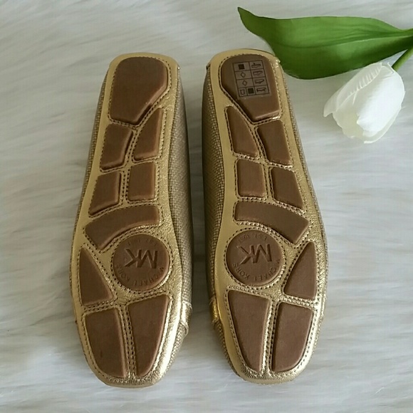 NEW Authentic Michael Kors  Flat Shoes. - Picture 3 of 4
