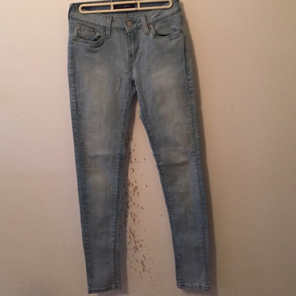 Levi Skinny Jeans